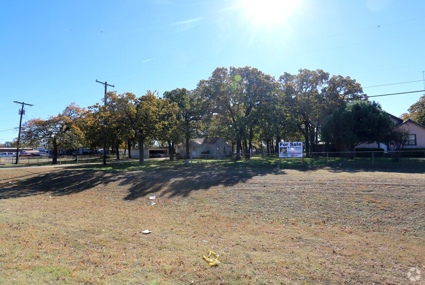 More Photos Of 1118 E State Highway 121, Lewisville Land For Sale