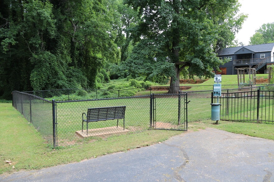 More Photos Of 1127 Rutherford Rd, Greenville Apartments For Sale