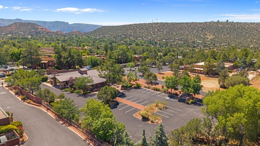 More Photos Of 75 Kallof Pl, Sedona Loft Creative Space For Lease