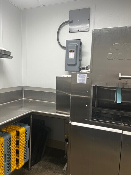 More Photos Of 2132 Sidney Baker St, Kerrville Land For Sale