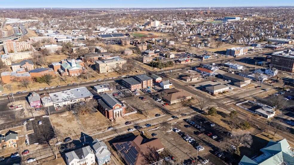 More Photos Of 1261 1st Ave SE, Cedar Rapids Multifamily For Sale