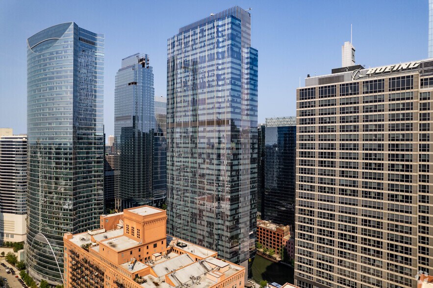 More Photos Of 150 N Riverside Plz, Chicago Office For Lease