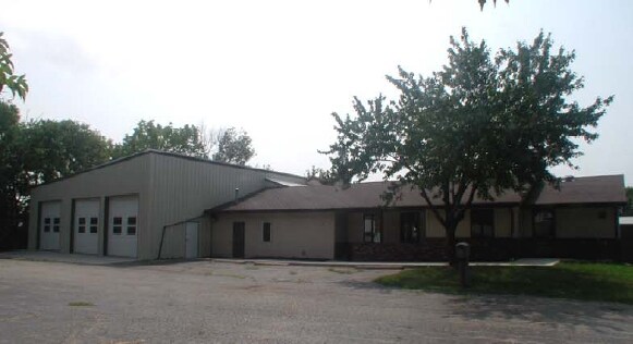 Primary Photo Of 4309 Neptune Ct, Madison Warehouse For Sale