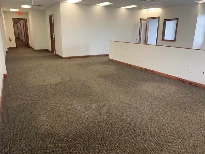 More Photos Of 4300 S Highway 27, Clermont Storefront Retail Office For Lease