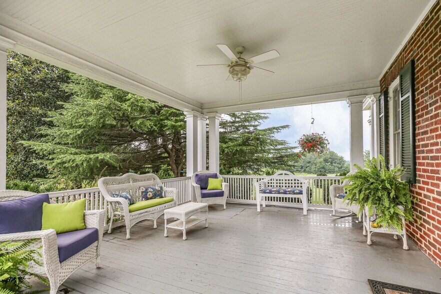 More Photos Of 590 N Madison Rd, Orange Land For Sale