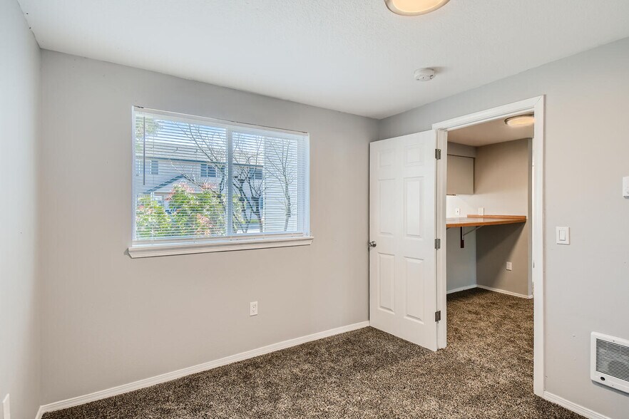 More Photos Of 13334 SE Division St, Portland Apartments For Sale