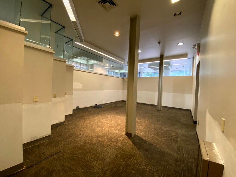 More Photos Of 208-210 Grant St, Pittsburgh Medical For Lease