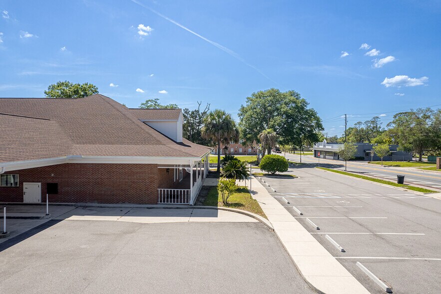 More Photos Of 300 W Main St, Lake Butler Storefront Retail Office For Sale