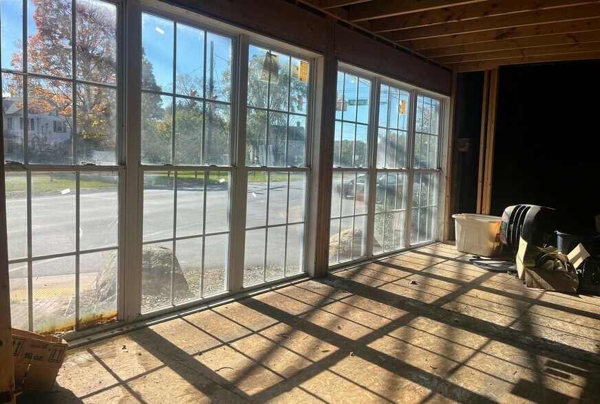 More Photos Of 108 Scenic Dr, Kunkletown Storefront For Sale