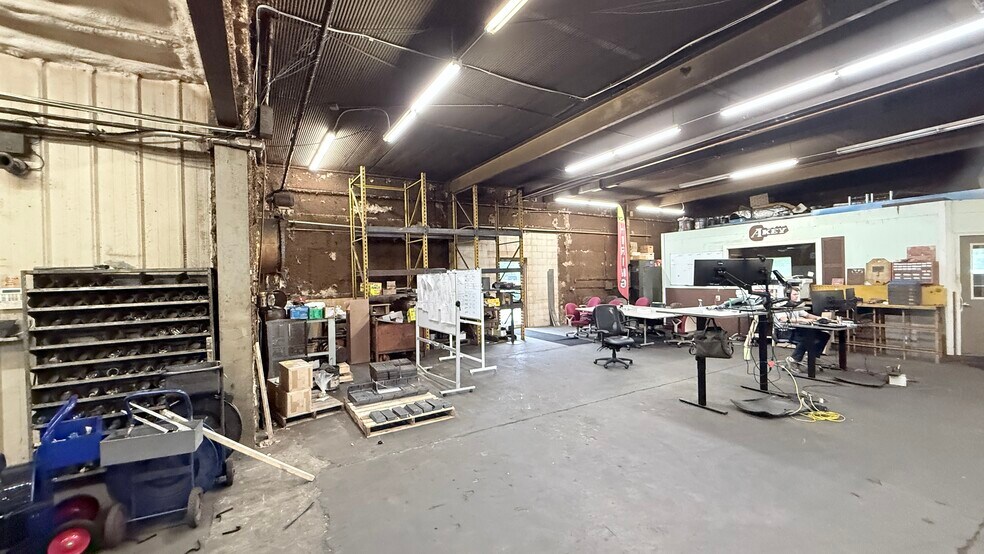 More Photos Of , Footville Industrial For Sale