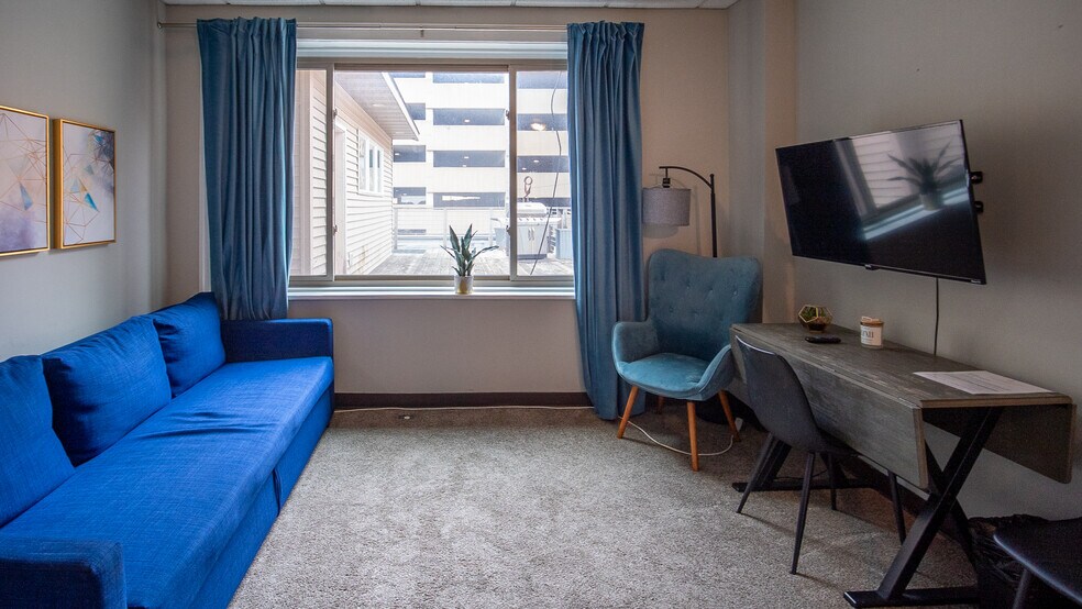 More Photos Of 113 N Broadway, Rochester Storefront Retail Residential For Sale