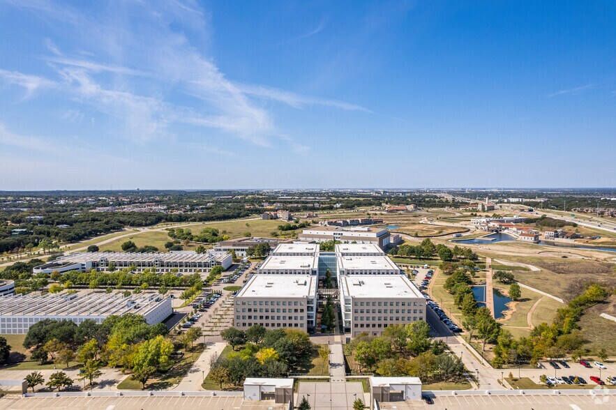 More Photos Of 1500 Solana Blvd, Westlake Office For Lease