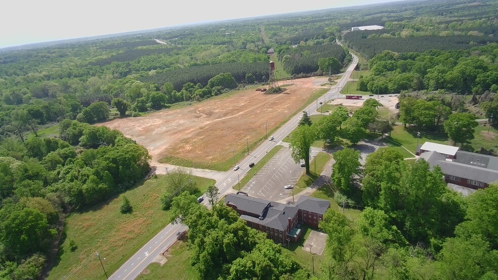 More Photos Of 413 Polkville Rd, Shelby Religious Facility For Sale