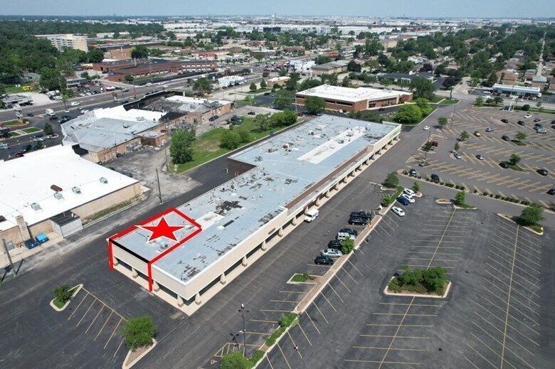 More Photos Of 10207 Grand Ave, Franklin Park Freestanding For Lease