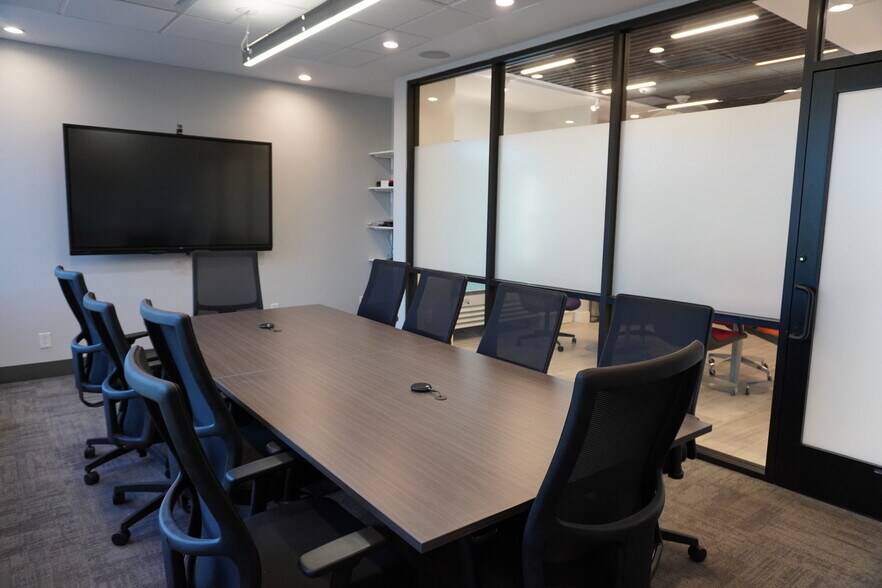 More Photos Of 3920 Alma Dr, Plano Coworking Space