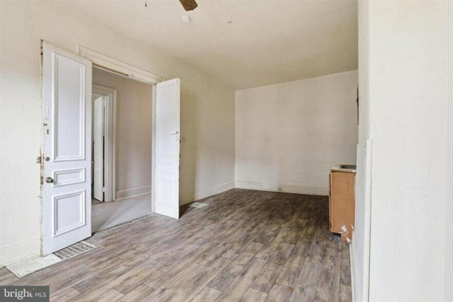 More Photos Of 233 W Chestnut St, Lancaster Apartments For Sale