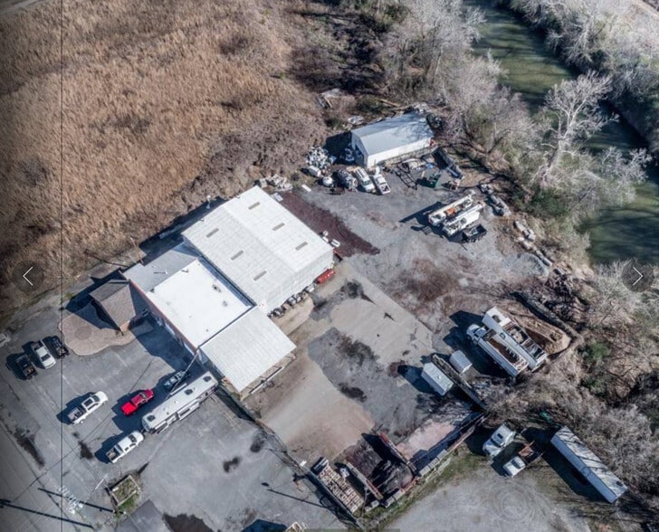More Photos Of 846 Old Ball Ground Hwy, Canton Warehouse For Lease