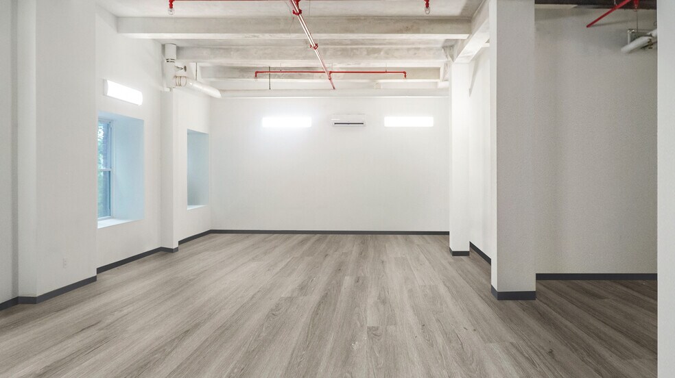 More Photos Of 3660 W Waldo Ave, Bronx Apartments For Lease