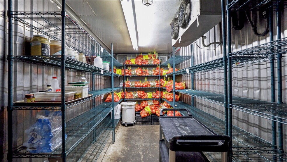 More Photos Of 8336 TX 570, San Angelo Restaurant For Sale