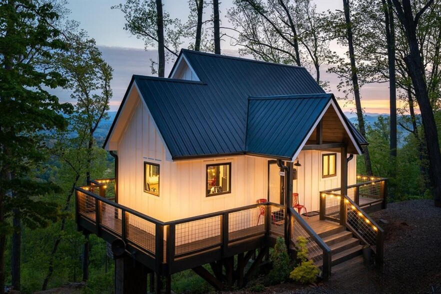 More Photos Of 75 Treehouse Hvn, Asheville Multifamily For Sale
