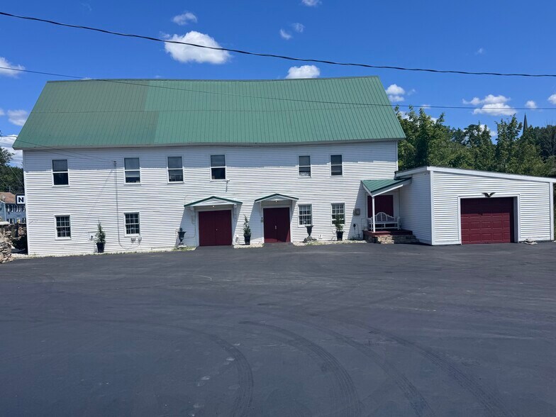 More Photos Of 16 Concord Hill Rd, Pittsfield Office For Sale