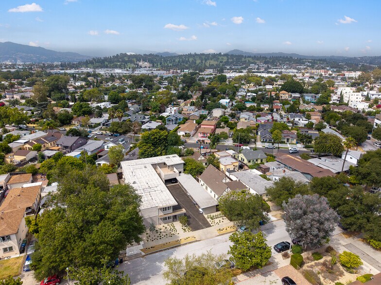 More Photos Of 3025 Glenhurst Ave, Los Angeles Apartments For Sale
