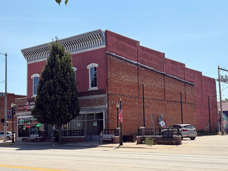 More Photos Of 1705 Washington St, Blair Storefront Retail Office For Sale
