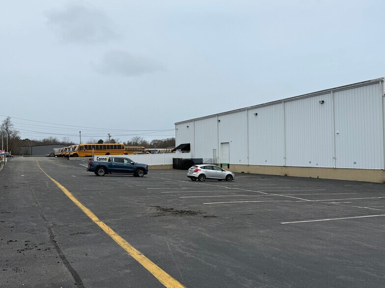 More Photos Of 1437 Bedford St, Abington Industrial For Sale