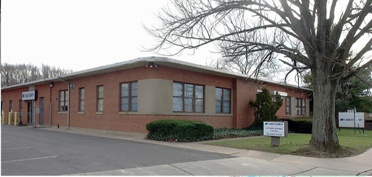 More Photos Of 2137 Hamilton Ave, Hamilton Light Distribution For Sale