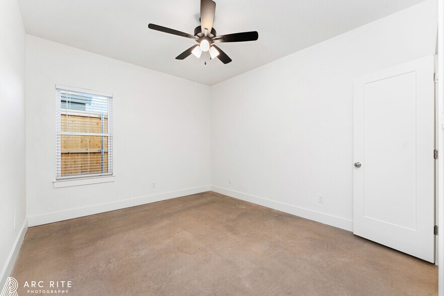 More Photos Of 4535 22nd Pl, Lubbock Multifamily For Sale