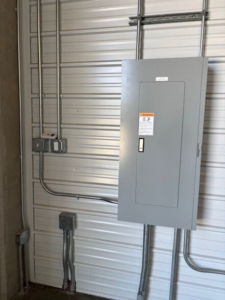 More Photos Of 1055 Soscol Ferry Rd, Napa Warehouse For Sale