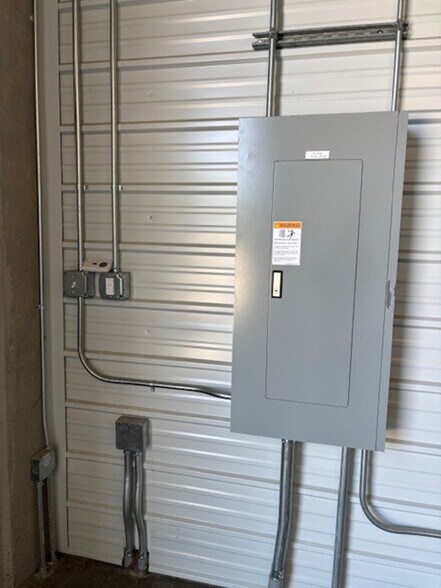 More Photos Of 1055 Soscol Ferry Rd, Napa Warehouse For Sale