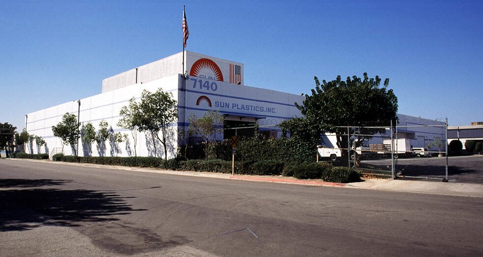 More Photos Of 7136-7140 E Slauson Ave, Commerce Warehouse For Lease