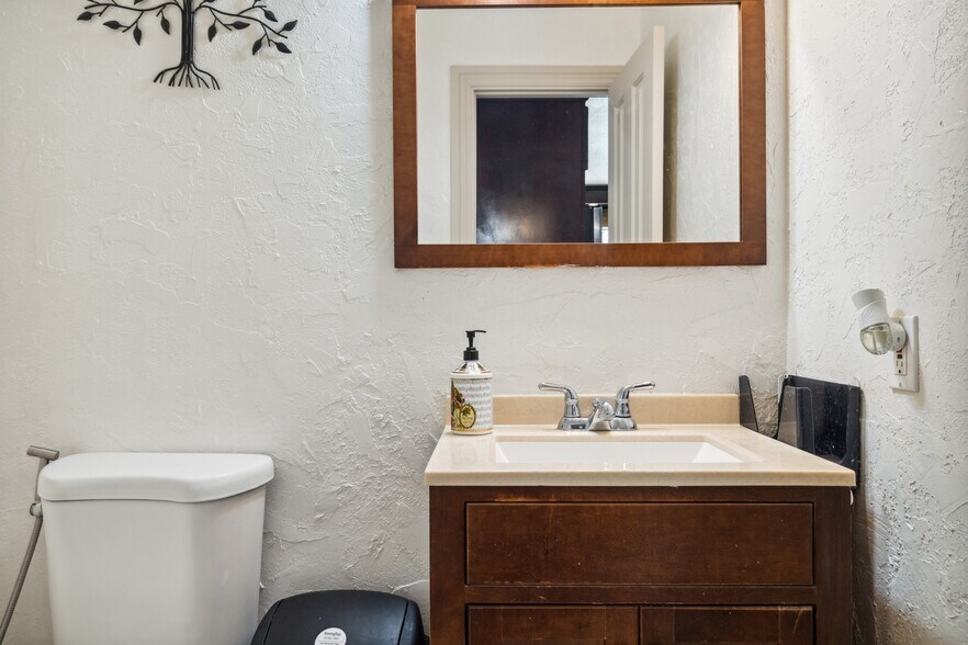 More Photos Of 8333 E Quarterline Rd, Mesa Assisted Living For Sale