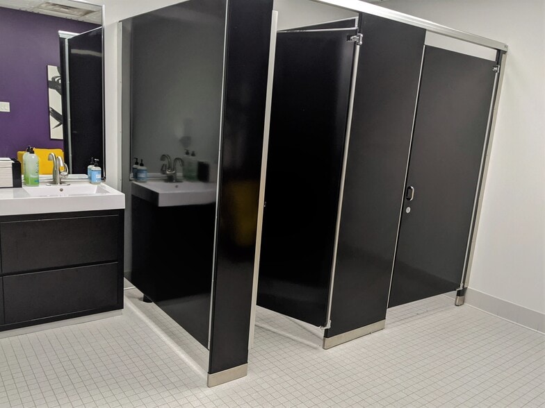 More Photos Of 230 E Main St, Carnegie Storefront Retail Office For Sale