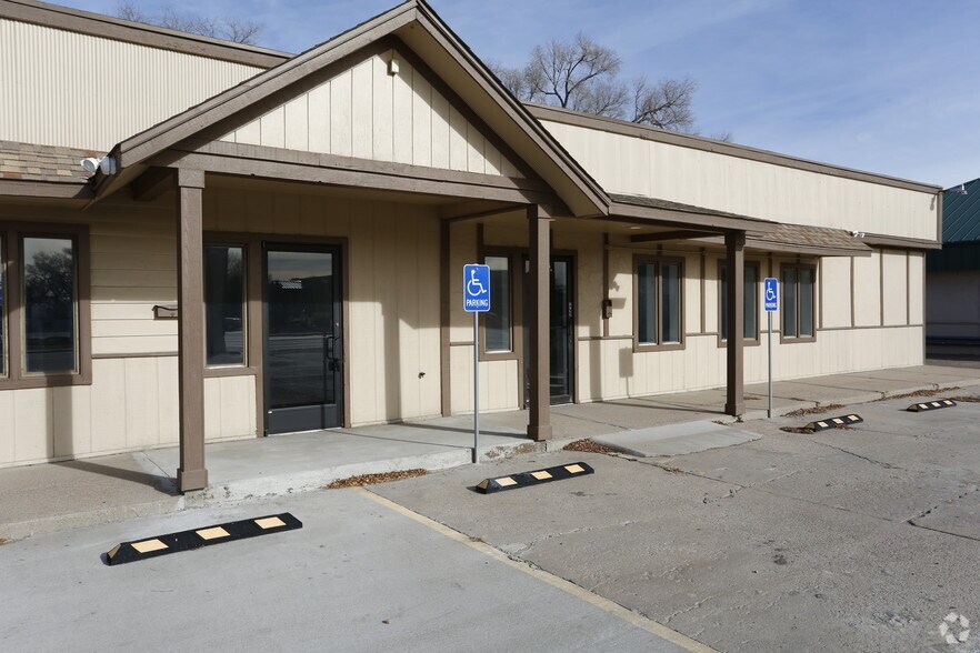 More Photos Of 126 W Main St, Sterling Freestanding For Sale