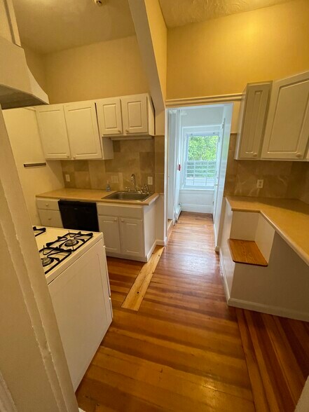 More Photos Of 339-343 Thayer St, Providence Apartments For Sale