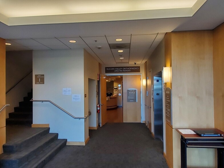 More Photos Of 39180 Farwell Dr, Fremont Medical For Lease