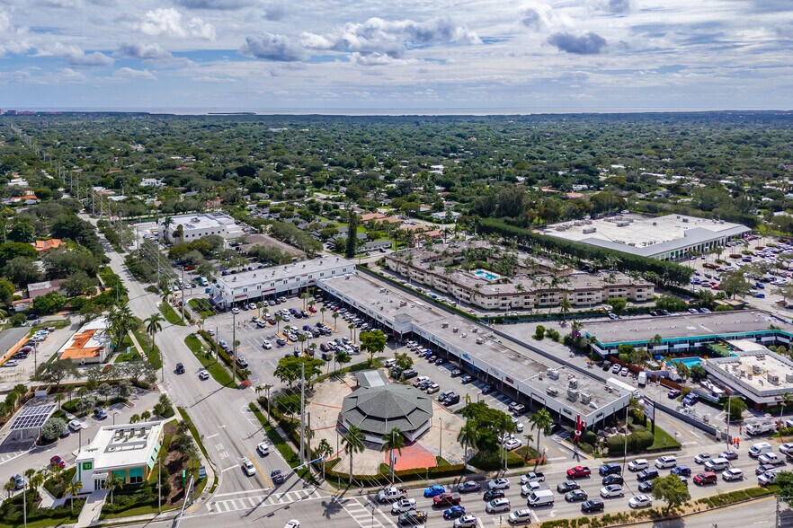 More Photos Of 14401-14415 S Dixie Hwy, Kendall Unknown For Lease