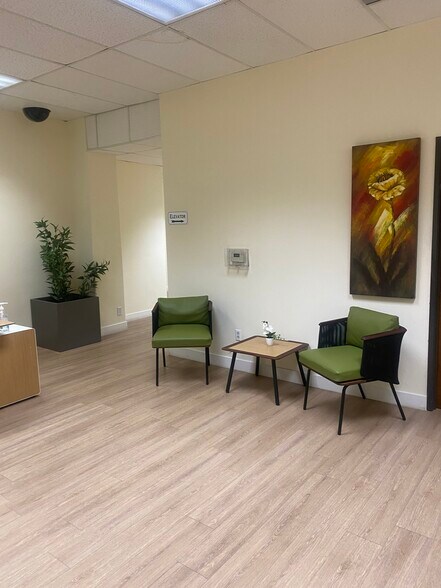 More Photos Of 2677 Zoe Ave, Huntington Park Loft Creative Space For Lease