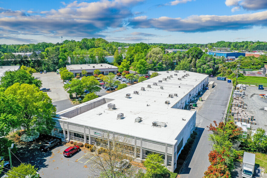 Primary Photo Of 4400 Stuart Andrew Blvd, Charlotte Light Distribution For Lease