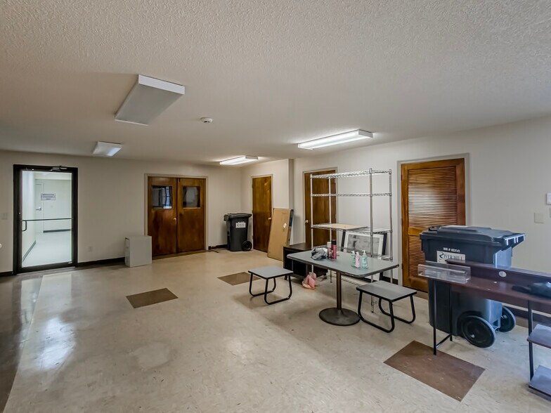 More Photos Of 2773 Marshall Dr, Tifton Warehouse For Sale