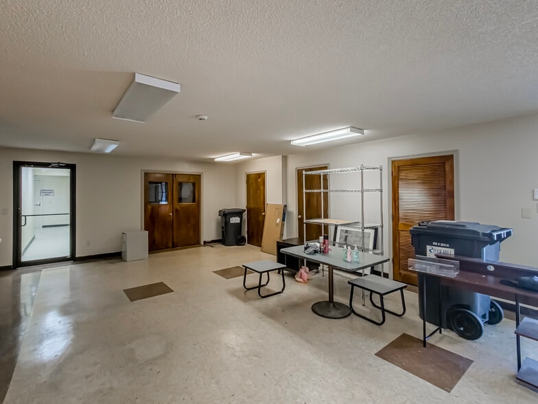 More Photos Of 2773 Marshall Dr, Tifton Warehouse For Sale