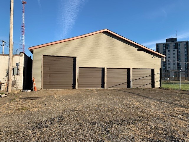 More Photos Of 407 High Ave SW, Canton Warehouse For Sale