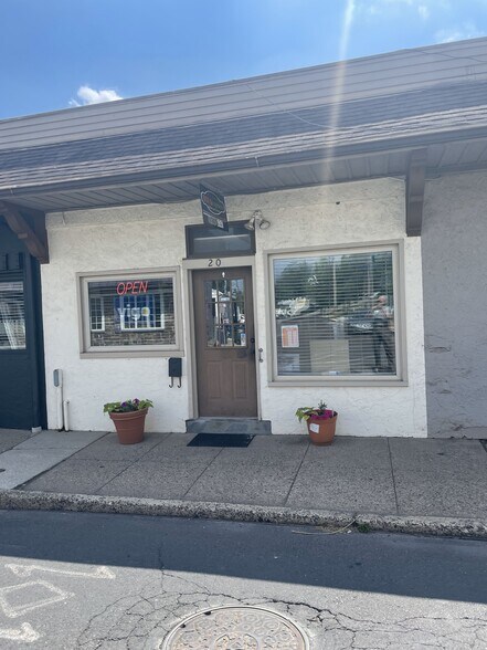 More Photos Of 16-22 N Main St, Ambler Light Manufacturing For Sale