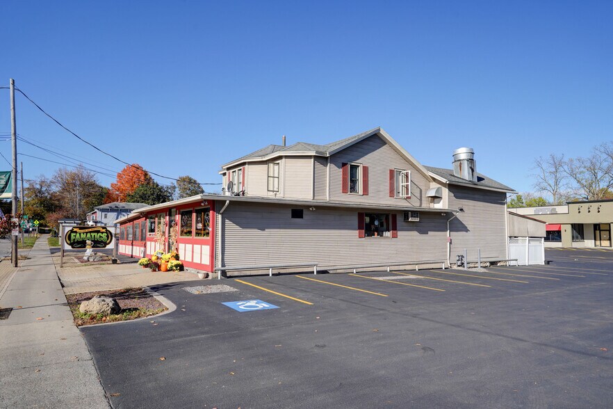 More Photos Of 7281 W Main St, Lima Restaurant For Sale