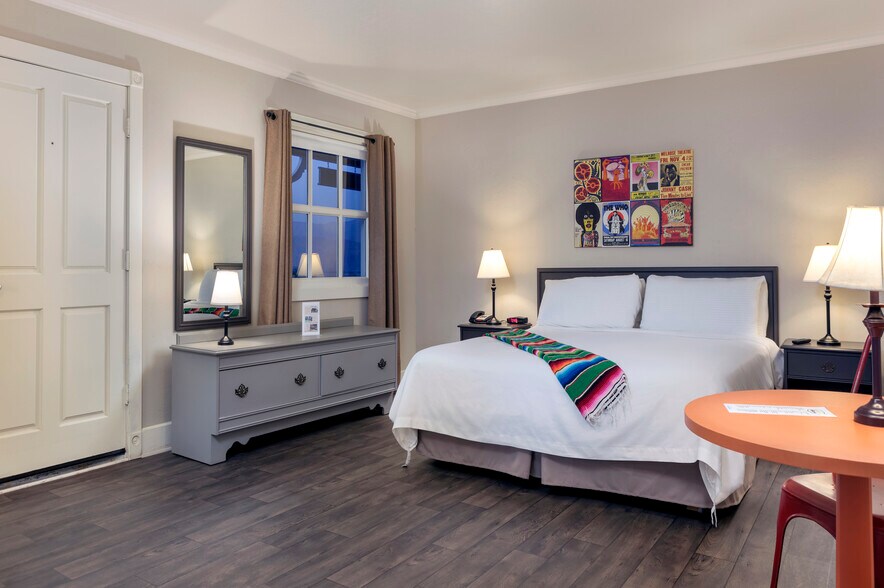 More Photos Of 221 Palm Canyon Dr, Borrego Springs Hotel For Sale