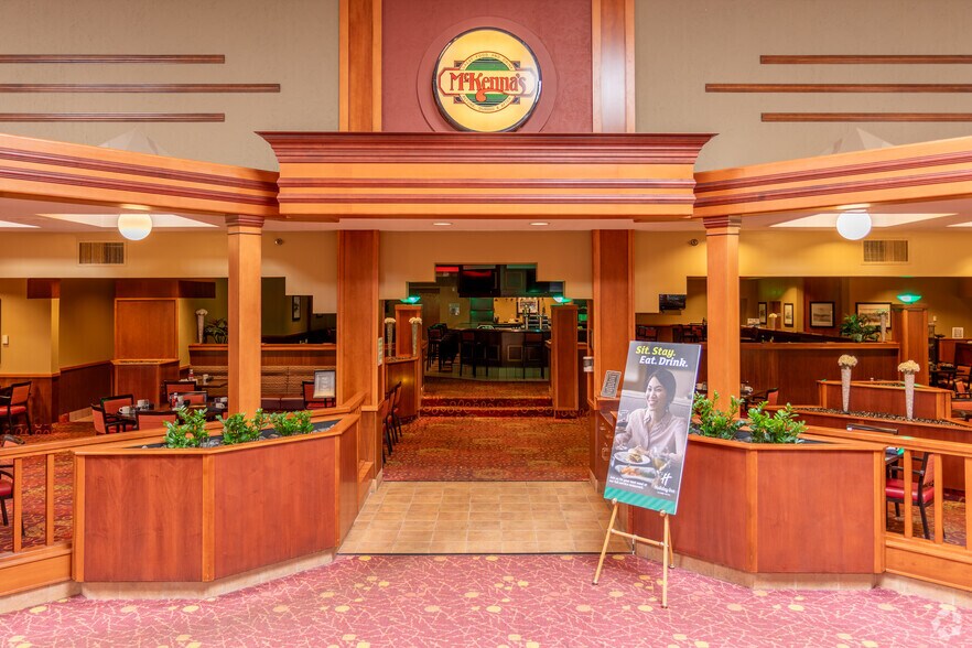More Photos Of 1717 Airport Exchange Blvd, Erlanger Hotel For Sale