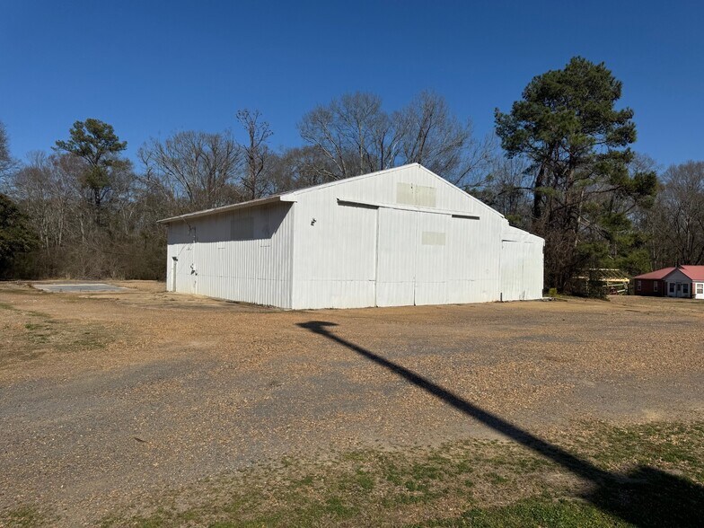 More Photos Of 6571 Terry Rd, Terry Industrial For Sale