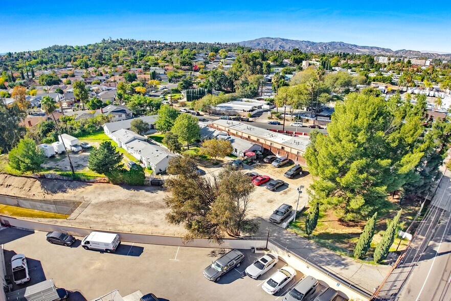 Primary Photo Of 12215 San Fernando Rd, Sylmar Apartments For Sale